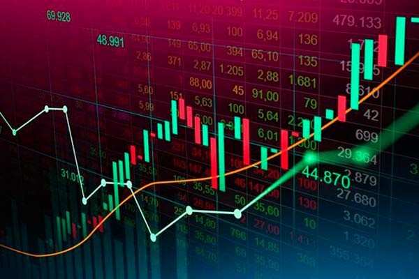 El comercio en los mercados financieros es un campo lleno de oportunidades y riesgos. Entre las estrategias más populares, encontramos el Day Trading y el Swing Trading. La elección entre ambas puede marcar una gran diferencia en tus resultados y en tu experiencia de trading. El comercio en los mercados financieros es un campo lleno de oportunidades y riesgos. Entre las estrategias más populares, encontramos el Day Trading y el Swing Trading. La elección entre ambas puede marcar una gran diferencia en tus resultados y en tu experiencia de trading.